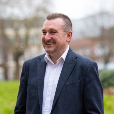 Global Director of B2B Demand Generation & Data Insights