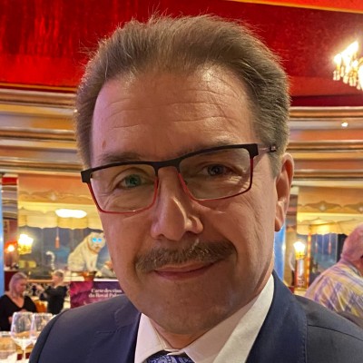 Head of Service Desk & Operations