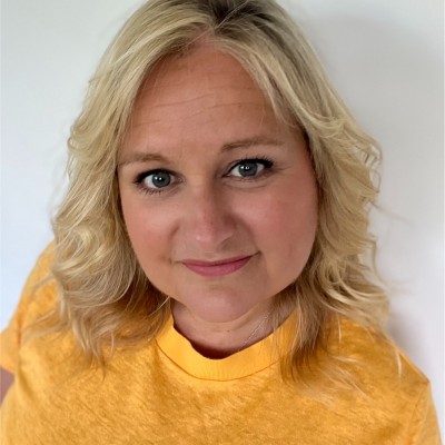 Senior Surface Pattern Designer & Illustrator